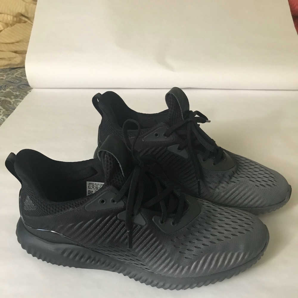Adidas Alphabounce men’s sneakers